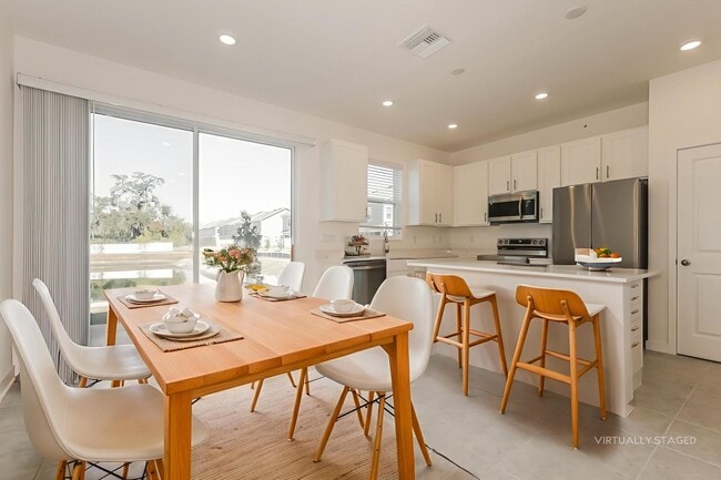 Building Photo - 1515 Tristar Dr