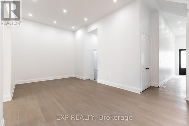 Building Photo - 6612 Harmony Hill