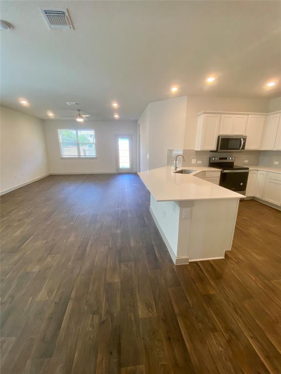 Foto del edificio - 3117 Bragg Pl