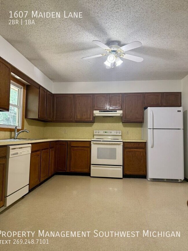 Foto del edificio - 1607 Maiden Ln
