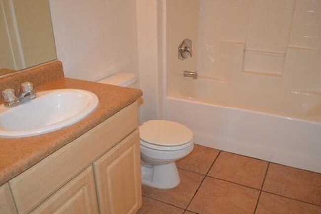 Foto del edificio - 8250 Grand Canyon #2106
