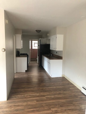 Foto del edificio - 6705 Stanley Ave