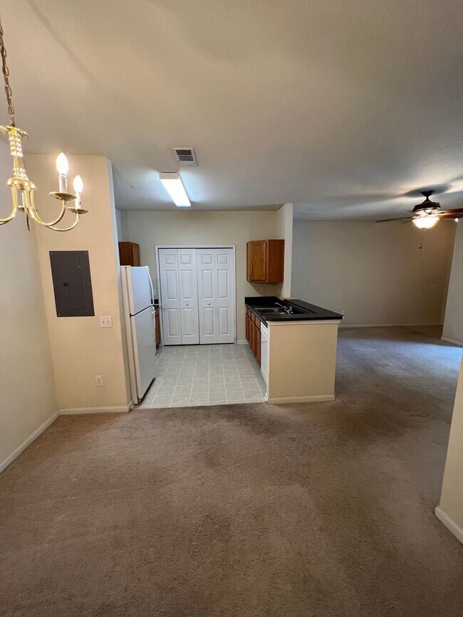 Foto del edificio - Long Leaf Villas available in December