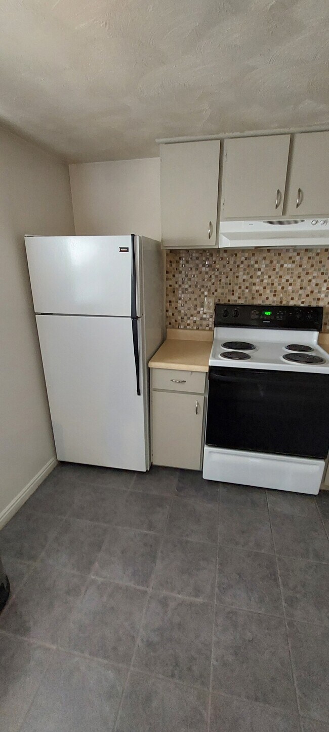 4700 S 700 E Unit 2, Murray, UT 84107 Condo for Rent in Murray, UT