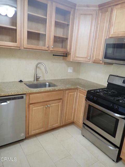 Building Photo - 5085 Rhoads Ave
