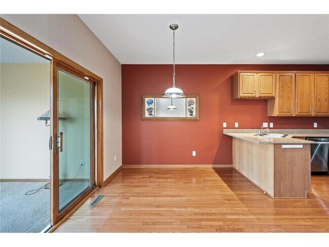 Foto del edificio - 5046 Yuma Ln N