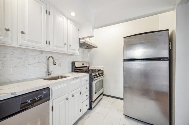 Foto del edificio - 1608 1/2 Bonnie Brae St