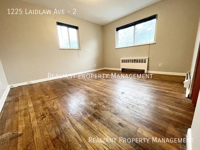 Foto del edificio - Beautiful 2-Bedroom Apartment in Cincinnati!"