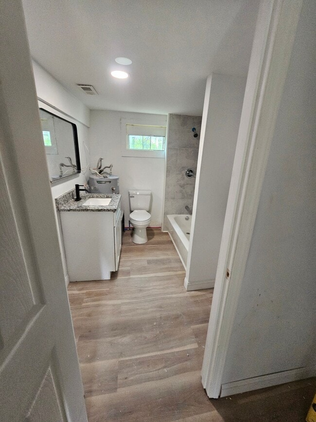Photo - 1609 Spratley St (Portsmouth, VA) Apartment