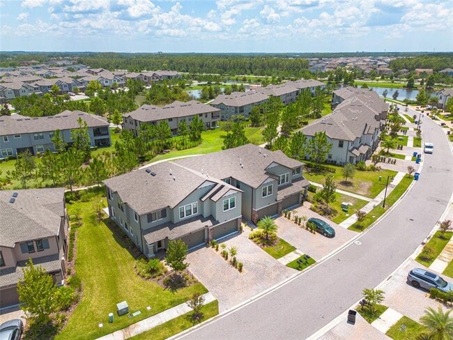 Building Photo - 5005 San Martino Dr