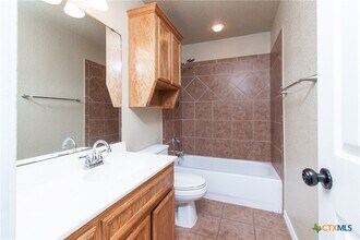 Building Photo - 4300 Lauren MacKenzie Dr