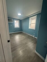 Building Photo - 188-27 Woodhull Ave