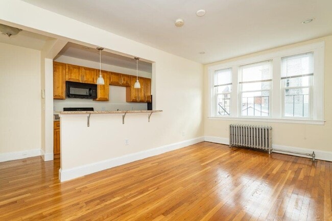 Building Photo - 140 Highland Ave