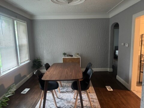 Foto del edificio - 2-Bedroom Duplex in Detroit's Heart – Comf...