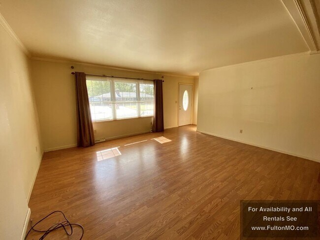 Building Photo - 405 Douglas Blvd