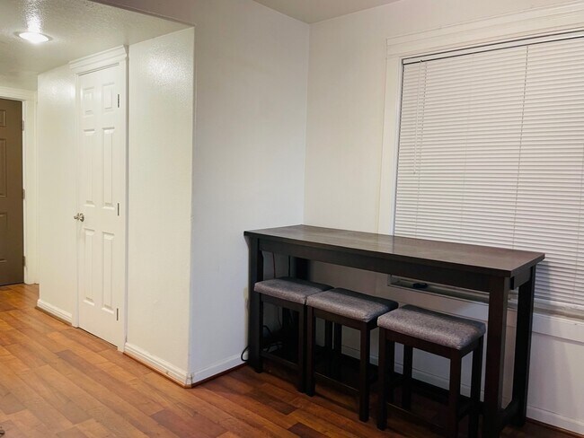 Potential Dining Area - 4542 NE 119th Ave