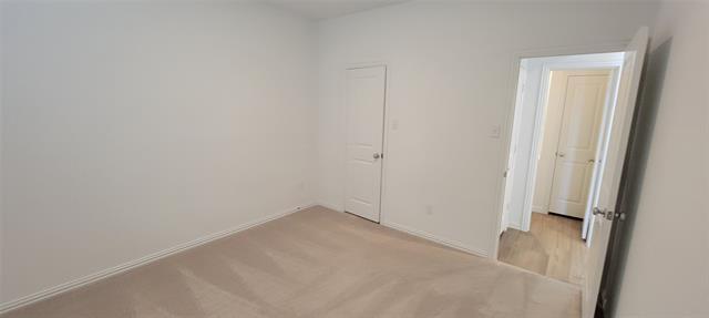 Building Photo - 9909 Elkhorn Dr