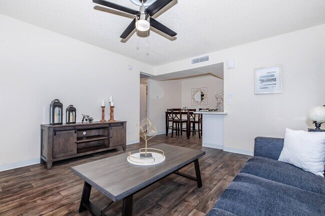 Building Photo - Gilbert Greens Apartments