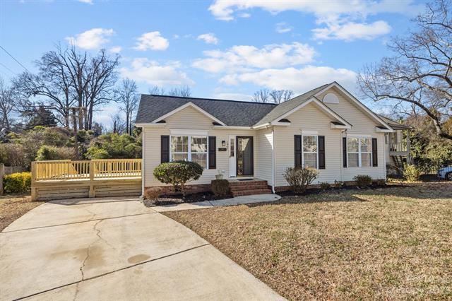 Foto del edificio - 1902 Baxter St