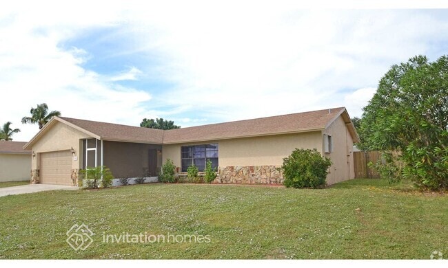 Building Photo - 132 La Mancha Ave