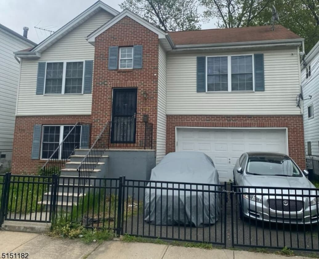 130 Brookdale Ave Unit 130, Newark, NJ 07106 Apartments in Newark, NJ