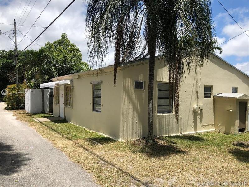 Primary Photo - 2230 Wilson St