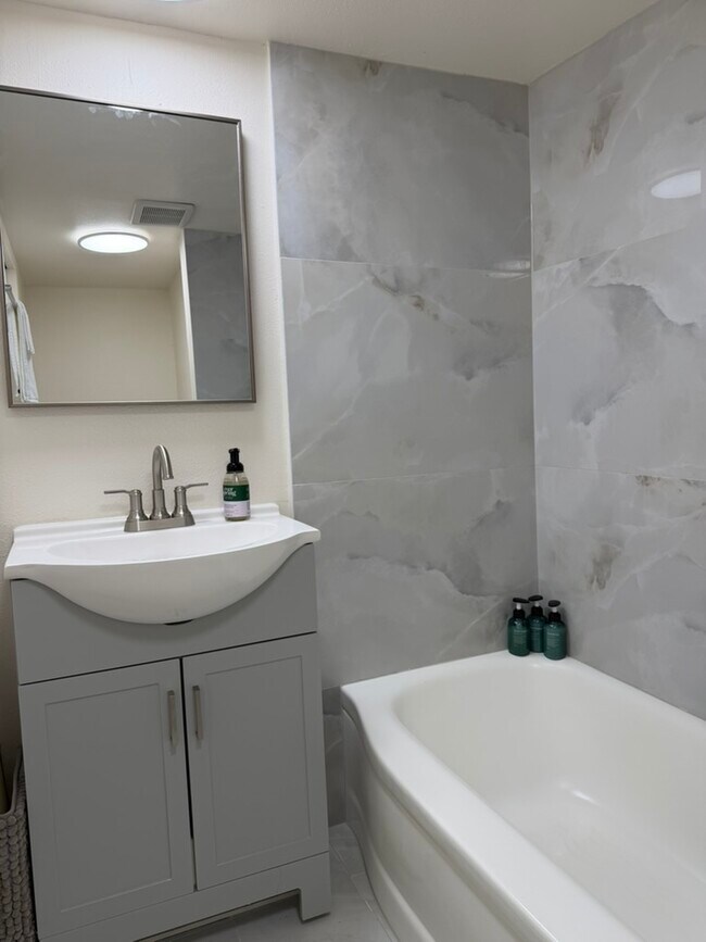 Foto del edificio - 506 Studio Unit