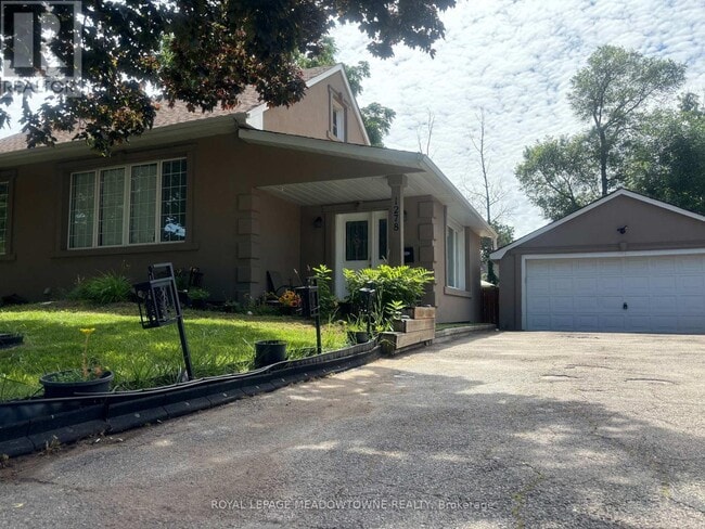 Building Photo - 1278 Leighland Rd