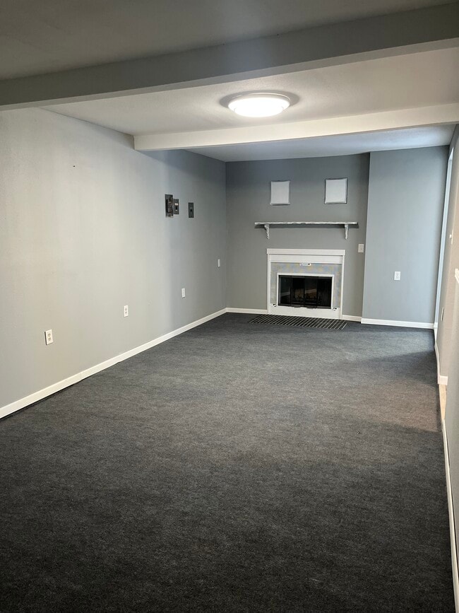 Gran sala con chimenea - 5126 Taos Dr