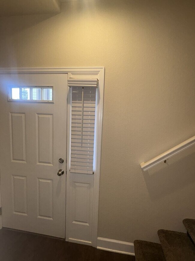 Foto del edificio - Beautiful 2bd/2ba Condo in West Greeley with Garage!