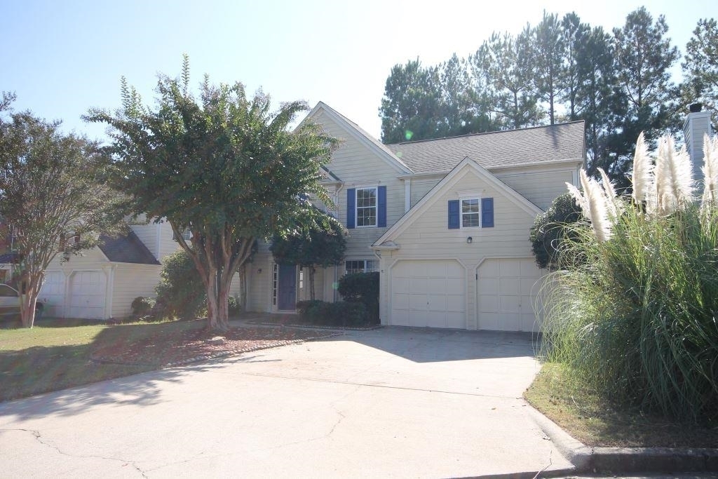 Primary Photo - 11660 Carriage Park Ln