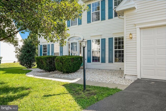 Foto del edificio - 1808 Whispering Meadow Ct
