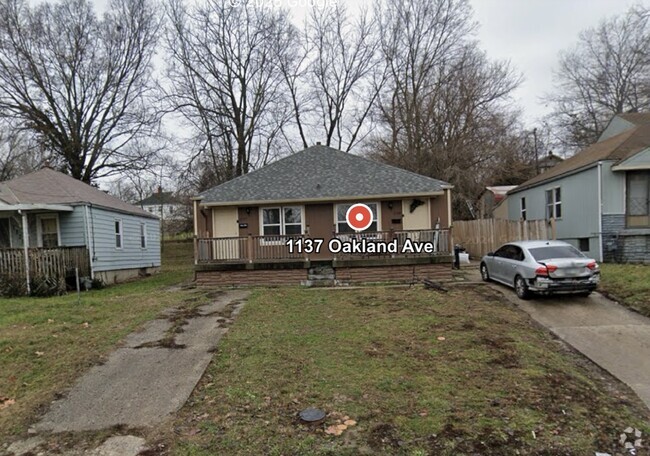 Building Photo - 1137 Oakland Ave