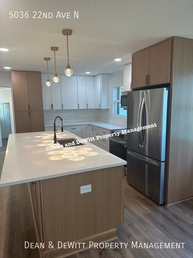 Foto del edificio - 5036 22nd Ave N