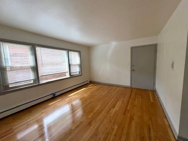 Foto del edificio - 2242 73rd Ave
