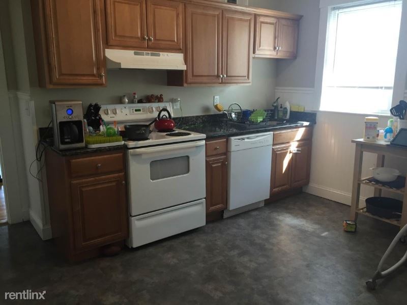 Primary Photo - 138 Beech St