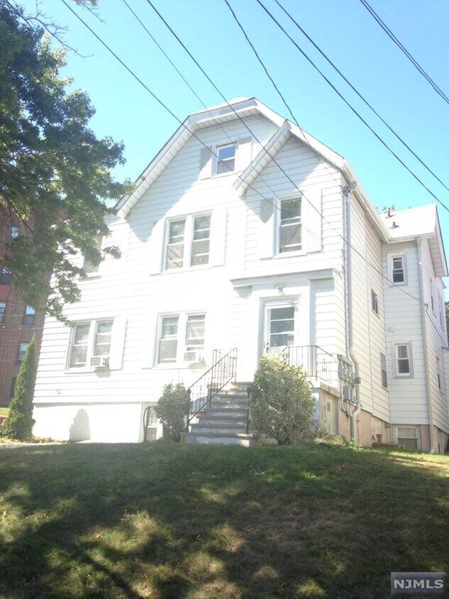 52 Orient Way, Rutherford, NJ 07070 House Rental in Rutherford, NJ