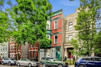 Building Photo - 1645 W Huron St