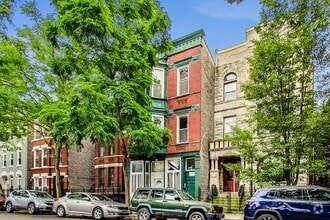 Building Photo - 1645 W Huron St
