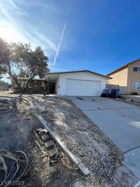 Building Photo - 3955 Ventura Way