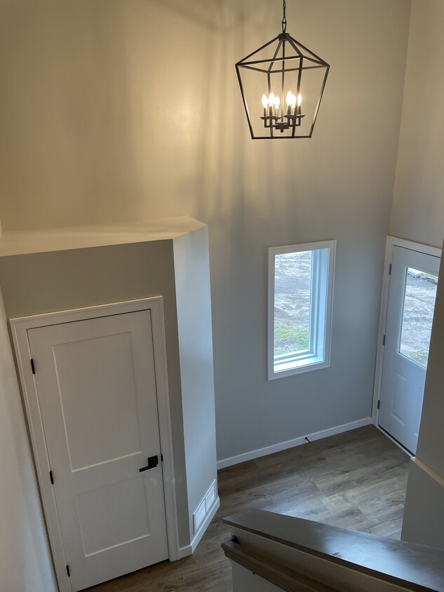 Foto principal - 615 8th St