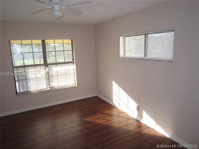 Foto del edificio - 2339 Linton Ridge Cir