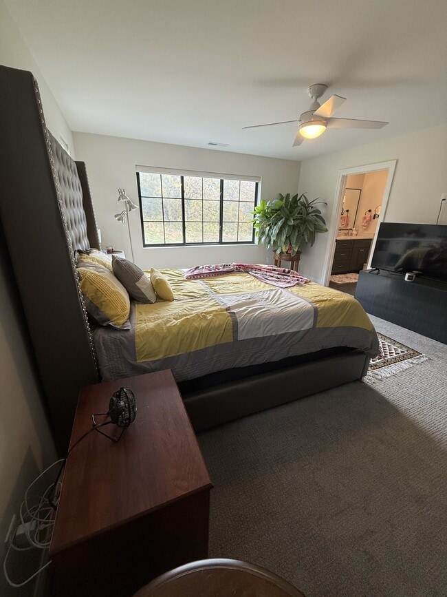 Building Photo - 14147 Wilden Dr