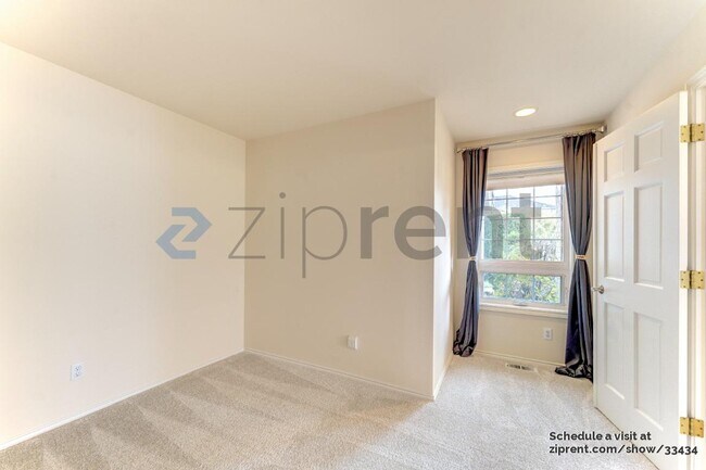 Foto del edificio - 5408 21st Ave Ct NE