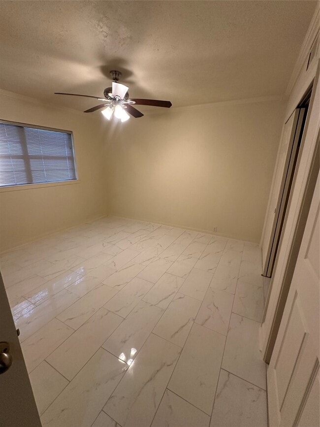 Building Photo - 3611 Broadmead Dr