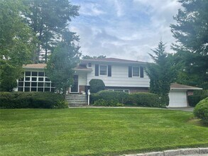 Building Photo - 67 Malvern Ln