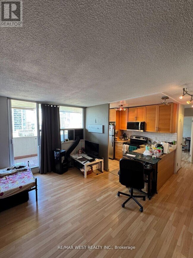 Building Photo - 40 Homewood Ave