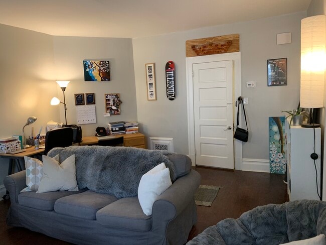 Photo - 273 S 1100 E House