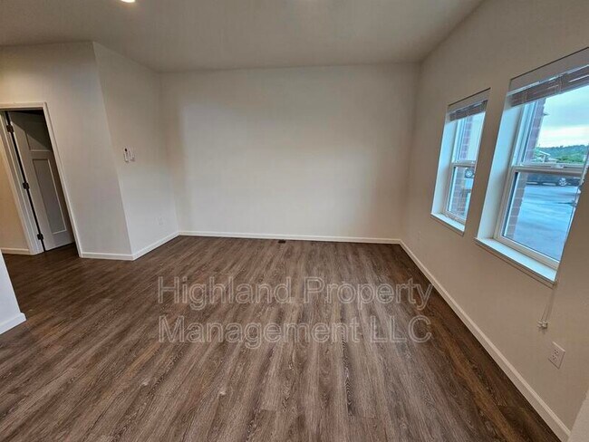 Foto del edificio - 502 NE Stadium Way