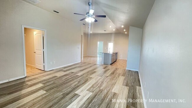 Foto del edificio - 2118 143rd St